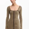 Vestito in maglia con cerniera