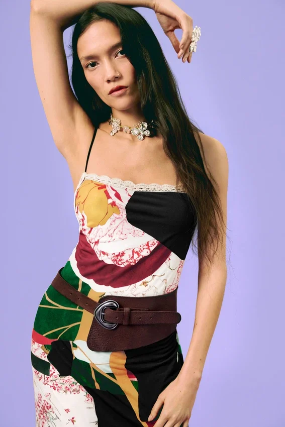 Vestito in maglia con spalline Vestito in maglia con spalline