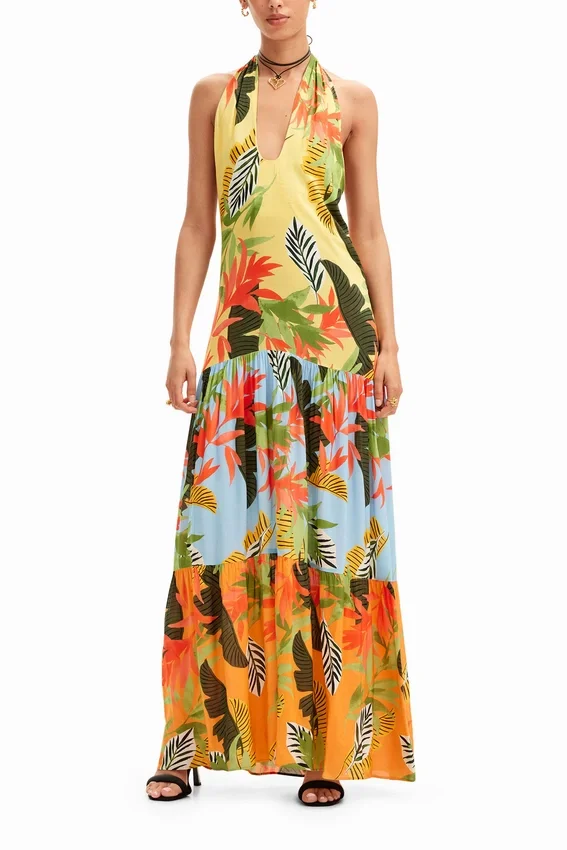 Vestito lungo tropicale con scollo all’americana Vestito lungo tropicale con scollo all’americana