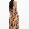 Vestito midi effetto stropicciato