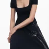 Vestito midi scollato Vestito midi scollato