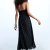 Vestito tropicale con scollo all’americana
