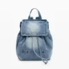 Zaino in denim con ciondoli