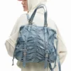 Zaino medio in denim con ruches Zaino medio in denim con ruches