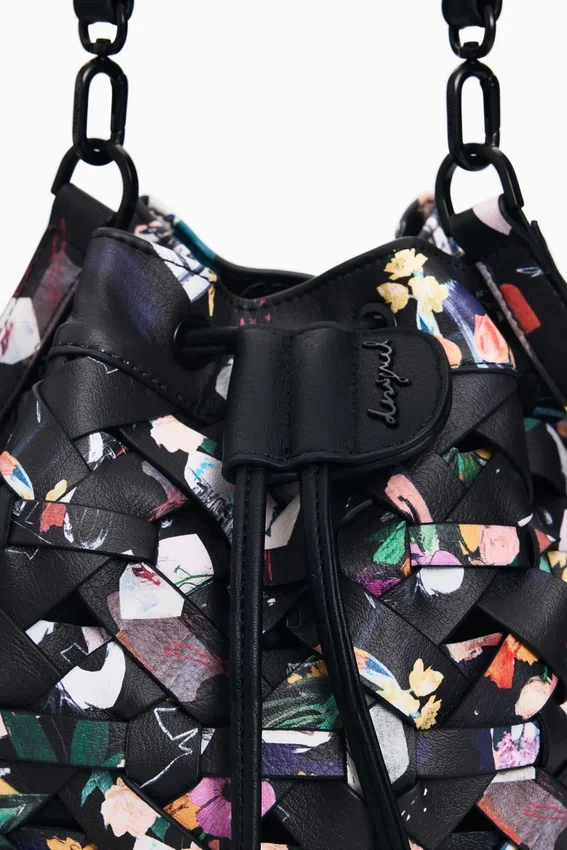 Zaino medio intrecciato con fiori Zaino medio intrecciato con fiori